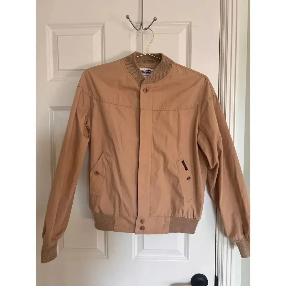 Vintage authentic Windbreaker 80’s 90’s tan long sleeve zipper jacket medium